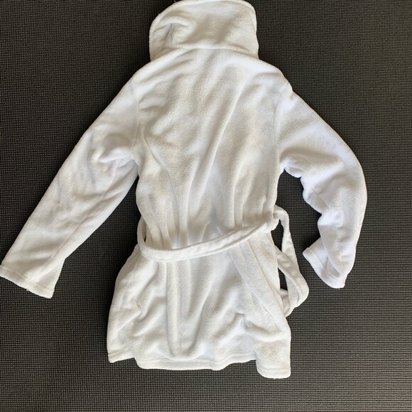NWOT Super Soft White Robe - Picture 3 of 3